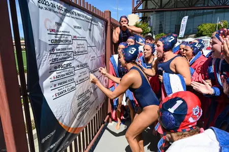 Water Polo celebrates GCC semifinal victory over Pacific