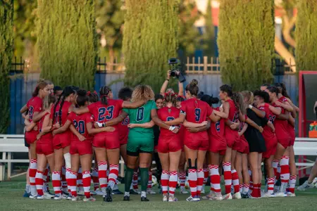 'Dogs and Roadrunners square off Sunday night Image