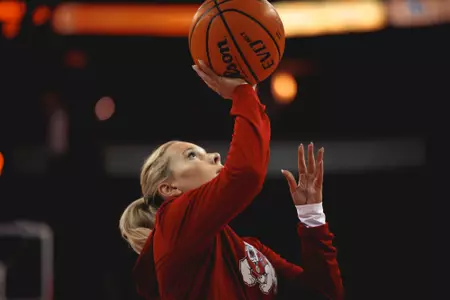 Alannah Chatfield warm ups