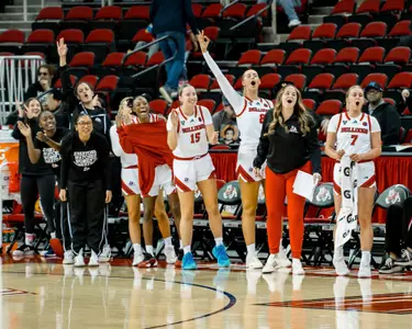 Bench cheer wbb