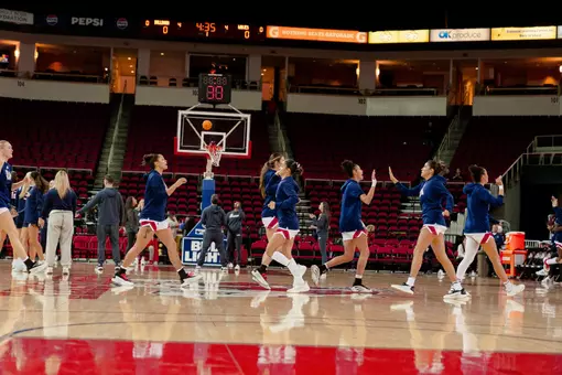 WBB pre game warm up