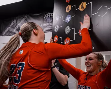 mia jacobs mwc quarterfinals
