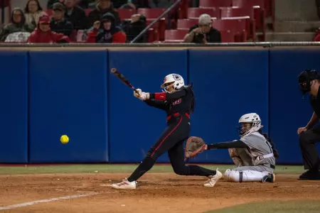 Taryn Irigoyen at-bat