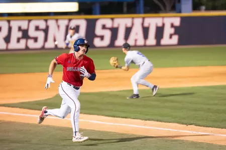 Griffen Sotomayor rounding third