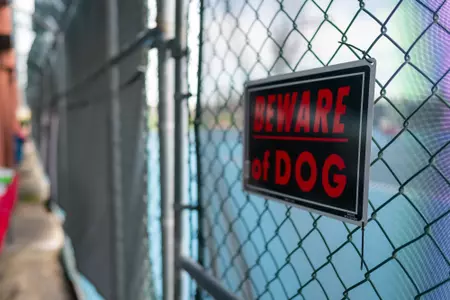 tennis sign