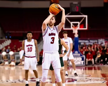Jake Heidbreder at the free throw line. Against Colorado State on January 13, 2026, Heidbreder broke the program record for consecutive free throws made.