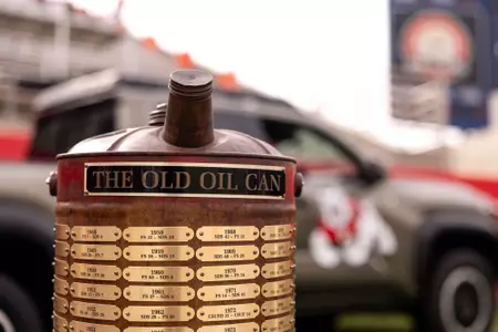 Old Oil Can