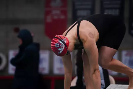 Jenna Pulkkinen diving block