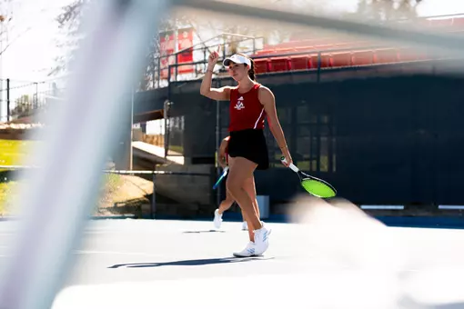 Andjela Lopicic tennis courts