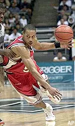 Marques Maybin scored 13 points before fouling out with 7:13 to play, Saturday against Utah.