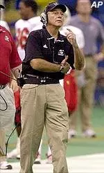 John L. Smith and the wives of the U of L football coaching staff will be featured speakers at the Third Annual Cardinal Dames Football Clinic to be held on November 2.