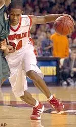 Larry O'Bannon drives past a UAB defender in the first half.
