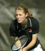 Kelly Taylor was one of three Cardinals to achieve 20-plus singles win in 2003-04.
