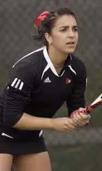Bianca Gorbea held on to win at No. 3 with two tiebreaker sets.