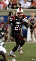 Victor Anderson breaks off a 29-yard rush en route to the end zone. (AP)