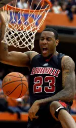Terrence Jennings dunks against Syracuse