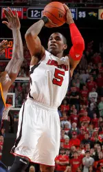 Chris Smith was a perfect 4-of-4 from the field, totaling 10 points in Louisville's win over Morgan State.