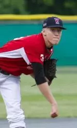 Justin Amlung pitching for the Wareham Gatemen this summer. (Andrew Griffith)