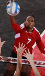 Gwen Rucker had 10 kills and hit .625.