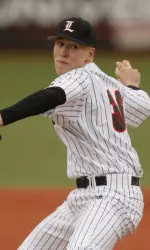 Junior RHP Justin Amlung