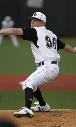 Junior RHP Justin Amlung