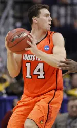 Kyle Kuric was one of four Louisville NABC Honors Court recipients.