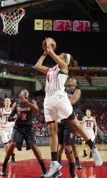Slaughter's 22 points led Louisville in the win