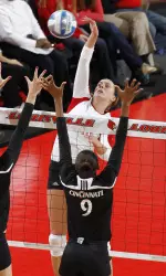 Emily Juhl had 10 kills and an ace.