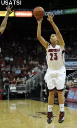 Shoni Schimmel led the team with 14 points in Tuesday's victory.
