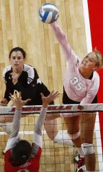 Caitlin Welch (left) and Carly Sahagian