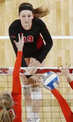 Maggie DeJong