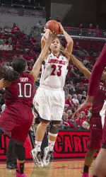 Shoni Shimmel led the Cardinals with 21 points