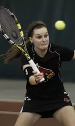 There will be free pizza for fans on Sunday, compliments of Papa John's.