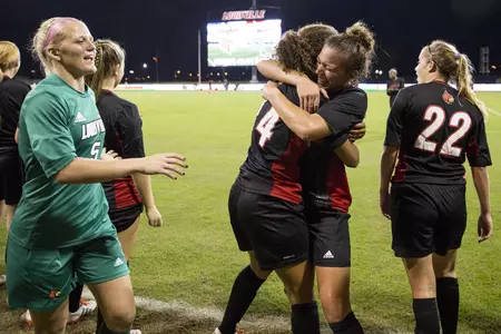 Jill Veter, Gabrielle Vincent