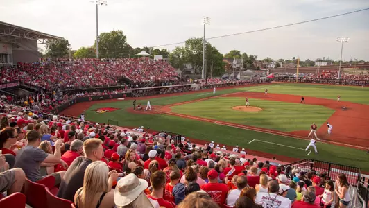 Fans, Jim Patterson Stadium, Facility | Louisville Baseball v Florida State - Game 1 | Photo by: Michelle Hutchins | Louisville Athletics