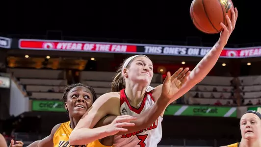 LOUISVILLE WOMEN'S BASKETBALL | Sam Fuehring