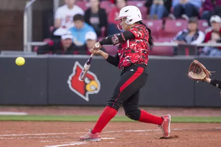 Hailey Smith (1) | Louisville Softball v Florida State | Photo by: Michelle Hutchins | Louisville Athletics