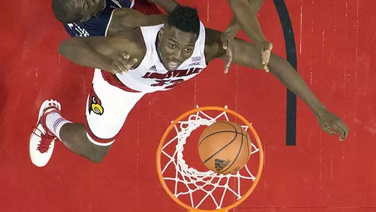 Chinanu Onuaku overhead