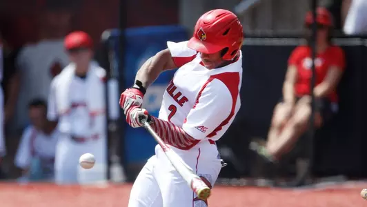 Corey Ray (2)| Louisville v Cal State Fullerton | NCAA Super Regional | Game 1 | Photo By: Jeff Reinking | Louisville Athletics