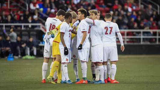 Louisville v Notre Dame | NCAA | huddle