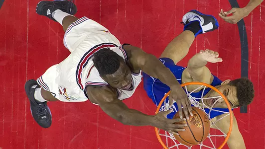 Chinanu Onuaku overhead