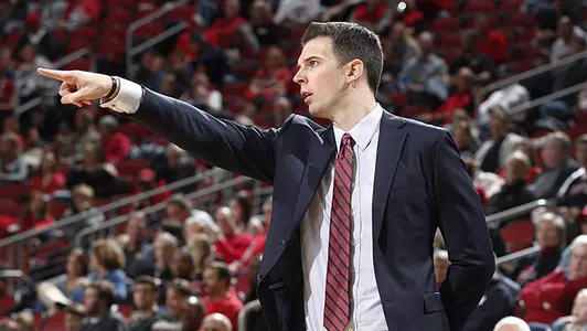 David Padgett point left