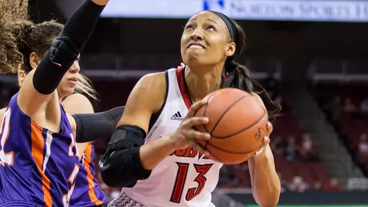 Women's Basketball v Evansville | Cortnee Walton