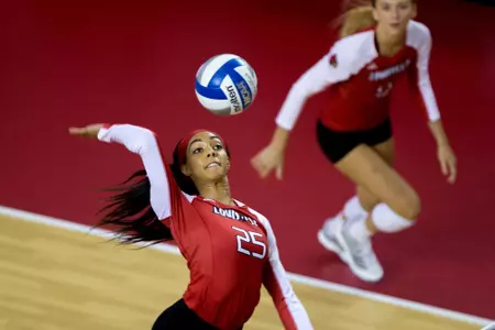 Jasmine Bennett hits the ball during the game against Kentucky at Cardinal Arena, September 14, 2018.