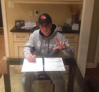 Daniel Fainblum signs his National Letter-of-Intent