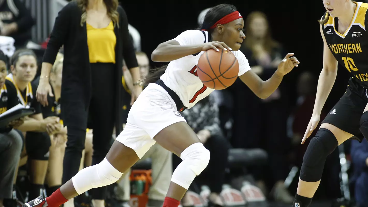Dana Evans Louisville Cardinals