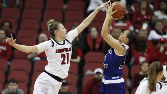 Kylee Shook Louisville Women's Basketball