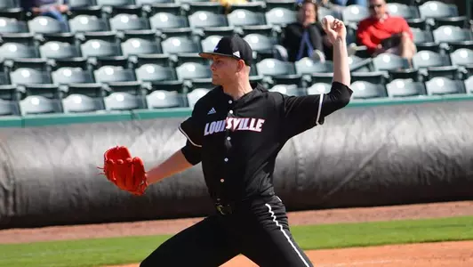 Adam Wolf at Charleston Crab House Challenge | Michael McCammon