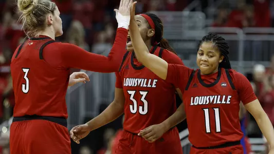 Arica Carter Louisville women's basketball