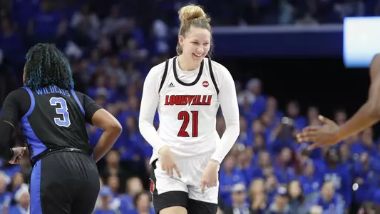 Kylee Shook Louisville Cardinals